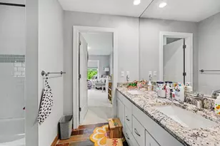 2928 Vinsetta Blvd, Royal Oak, MI 48073 - Photo 27