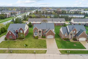 6960 Norway Dr, Troy, MI 48085 - Photo 3