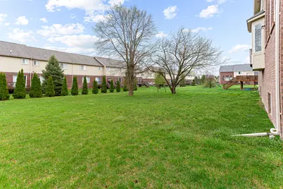 6960 Norway Drive, Troy, MI 48085 - Photo 13