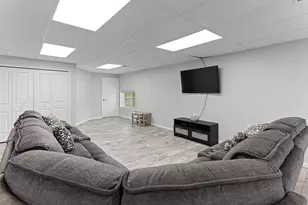 6960 Norway Dr, Troy, MI 48085 - Photo 63