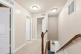 5680 Attleberry Ave, Kalamazoo, MI 49009 - Photo 13
