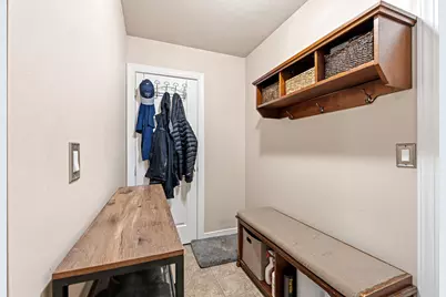 5680 Attleberry Avenue, Kalamazoo, MI 49009 - Photo 11