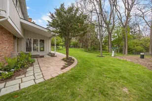 3091 Warwick Rd, Ann Arbor, MI 48104 - Photo 5