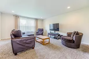 7975 Jordan Ct, Ypsilanti, MI 48198 - Photo 5