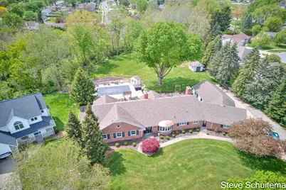 3109 S Bluff Court, Hudsonville, MI 49426 - Photo 5