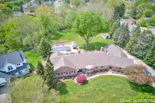 3109 S Bluff Ct, Hudsonville, MI 49426 - Photo 5