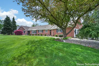 3109 S Bluff Court, Hudsonville, MI 49426 - Photo 11