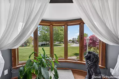 3109 S Bluff Court, Hudsonville, MI 49426 - Photo 15