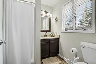 5225 Lands End Dr, Kalamazoo, MI 49009 - Photo 19