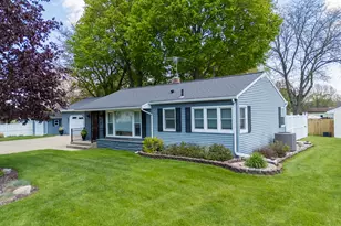 1904 Seminole St, Kalamazoo, MI 49006 - Photo 3