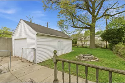27033 Brush Street, Madison Heights, MI 48071 - Photo 17