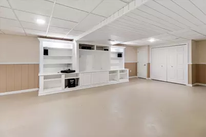 48551 Oak Bridge Drive, Canton, MI 48188 - Photo 27