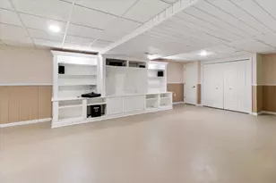 48551 Oak Bridge Dr, Canton, MI 48188 - Photo 27