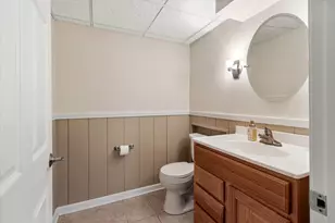 48551 Oak Bridge Dr, Canton, MI 48188 - Photo 31