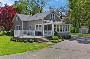 3130 S Lakeshore Dr, Saint Joseph, MI 49085 - Photo 1