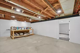 6627 Elizabeth St, Garden City, MI 48135 - Photo 27
