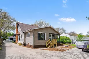 1512 Emerson Ave NW, Grand Rapids, MI 49504 - Photo 23