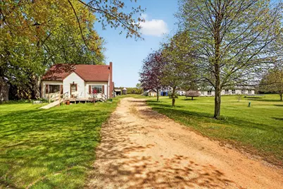 261 19 Mile Road NE, Cedar Springs, MI 49319 - Photo 3