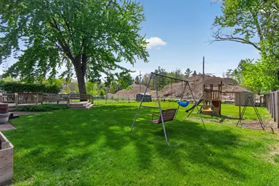 33541 Stocker Street, Farmington, MI 48335 - Photo 47