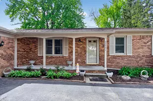 33541 Stocker St, Farmington, MI 48335 - Photo 5
