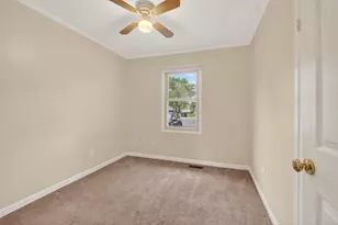 33541 Stocker St, Farmington, MI 48335 - Photo 11