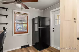 943 Prospect Ave NE, Grand Rapids, MI 49503 - Photo 7