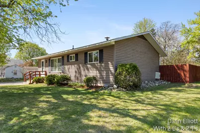 747 Root Street, Belding, MI 48809 - Photo 3