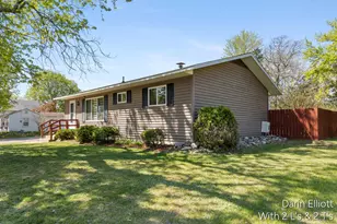 747 Root St, Belding, MI 48809 - Photo 3