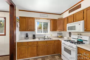 747 Root St, Belding, MI 48809 - Photo 13