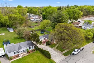 19152 Weyher St, Livonia, MI 48152 - Photo 33