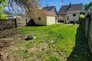 2027 Denwood Ave SW, Wyoming, MI 49509 - Photo 7