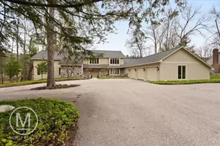 2050 Steketee Woods Ln SE, Grand Rapids, MI 49546 - Photo 5