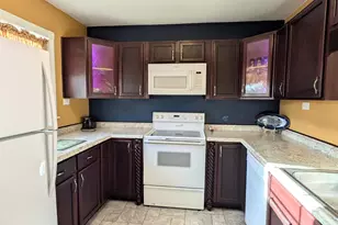 8811 Waruf Ave, Portage, MI 49002 - Photo 63