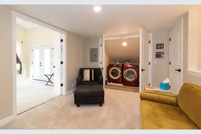 8811 Waruf Avenue, Portage, MI 49002 - Photo 29