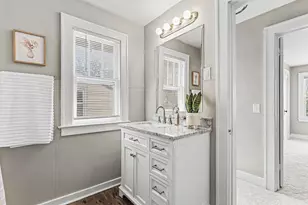 1047 Oakdale St SE, Grand Rapids, MI 49507 - Photo 13