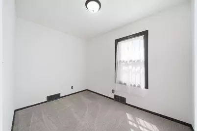 2718 Page Avenue, Jackson, MI 49203 - Photo 11