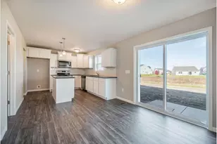 5659 Landrum Trl, Portage, MI 49024 - Photo 7