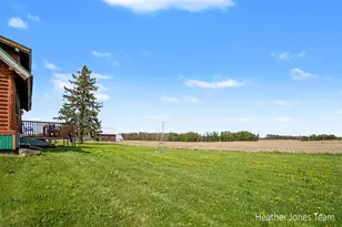 8038 N Greenville Rd, Lakeview, MI 48850 - Photo 27