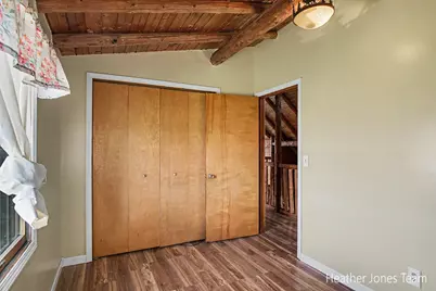 8038 N Greenville Road, Lakeview, MI 48850 - Photo 17
