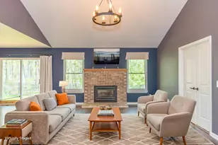 3129 Earlmoore Ln, Ann Arbor, MI 48105 - Photo 13