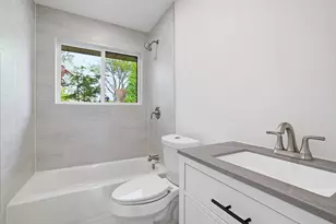 16608 Windermere Cir, Southgate, MI 48195 - Photo 37