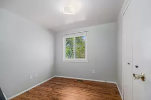 4 Burlingame Ct, Ann Arbor, MI 48108 - Photo 11