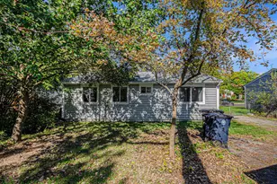 4 Burlingame Ct, Ann Arbor, MI 48108 - Photo 17