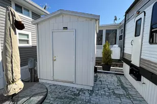 875 E Wells St, South Haven, MI 49090 - Photo 17