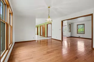 28810 Coulter St, Edwardsburg, MI 49112 - Photo 11