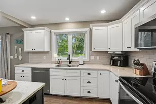 6587 Alward Dr, Hudsonville, MI 49426 - Photo 17