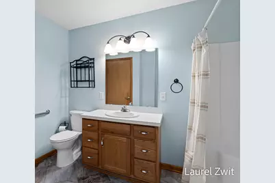 17020 Grandview Drive, Spring Lake, MI 49456 - Photo 39