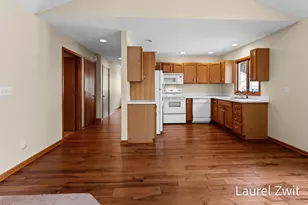 17020 Grandview Dr, Spring Lake, MI 49456 - Photo 21