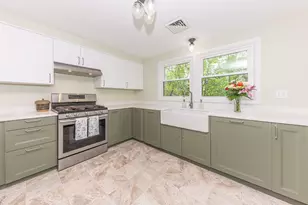 2739 Kimberley Rd, Ann Arbor, MI 48104 - Photo 9