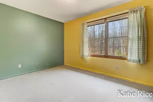 938 N Scenic Dr, Muskegon, MI 49445 - Photo 41